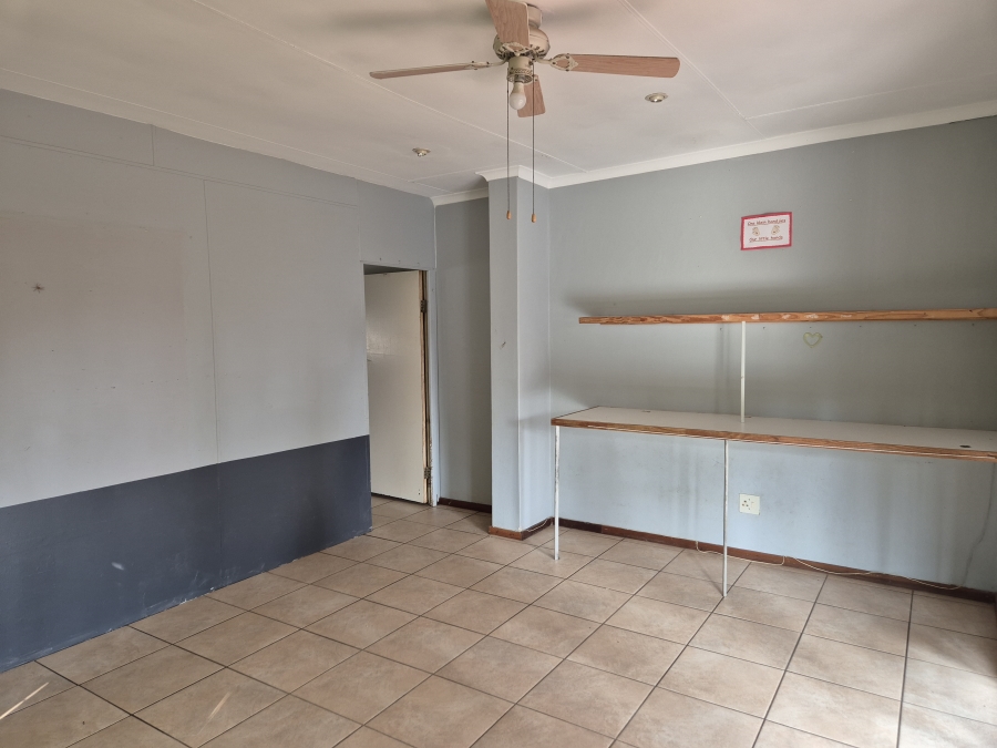 3 Bedroom Property for Sale in Flamwood North West